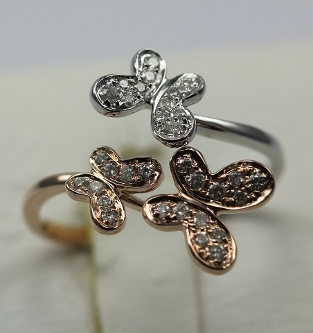 3 Flowers 18K Yellow Pink White Gold 3 Colors Ring with VVS Diamond KGR005844
