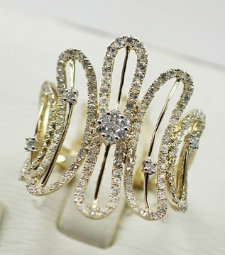 18K Yellow Gold Ring with VVS Diamond Ring KGR005675