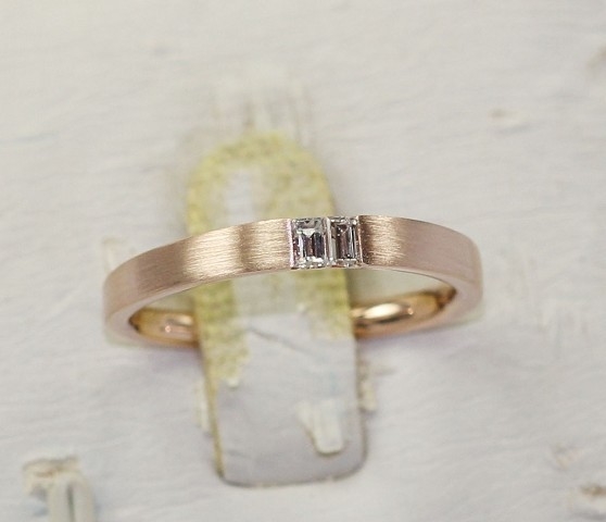 18K Yellow Gold White Gold with Natural Diamonds Lovers Ring Square and Circle Series KGD003992