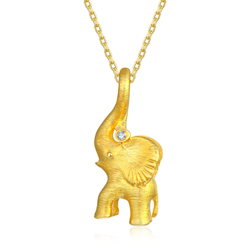 Baby Elephant Pendant in 18K Yellow Gold with Diamond