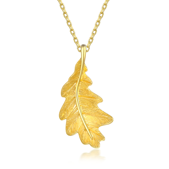 Leaf Necklace in 18K Yellow Gold